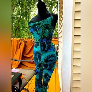 Abstract Jumpsuit/ Backless/ Green/Blue/Black